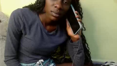 Snapshot of ebony_lisaaa chatting on 01.15.26 ebony_lisaaa online show from 01.15.26