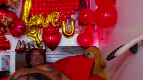 Snapshot of ebony_mine47 chatting on 02.13.25 Ebony Mine online show from 02.13.25