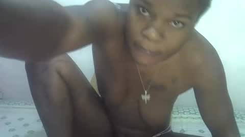 Snapshot of ebony_pearl59 chatting on 04.28.26 ebony_pearl59 online show from 04.28.26