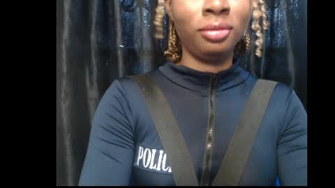 Queen online show from 04.10.26