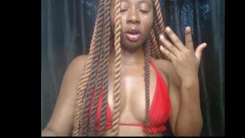 Snapshot of ebony_queenx chatting on 04.27.26 Queen online show from 04.27.26