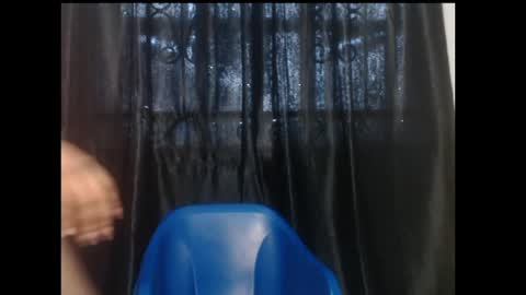 Snapshot of ebony_queenx chatting on 05.23.26 Queen online show from 05.23.26