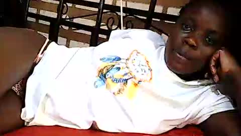 Snapshot of ebony_vellyn20 chatting on 02.12.26 ebony_vellyn20 online show from 02.12.26