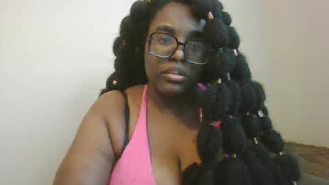 Snapshot of ebonybigtitqueen3 chatting on 11.03.25 ebonybigtitqueen3 online show from 11.03.25