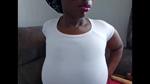 Ebony Melanie online show from 11.04.25