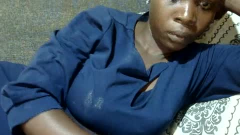 Snapshot of ebonychery chatting on 06.27.26 ebonychery online show from 06.27.26