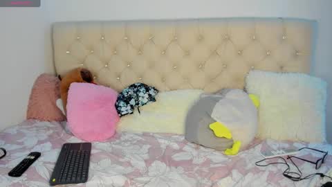 Queen Ebony online show from 03.06.25