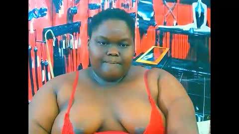 ebonyhotbuns4u2luv online show from 11.01.25