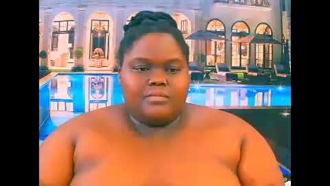 ebonyhotbuns4u2luv online show from 12.20.25