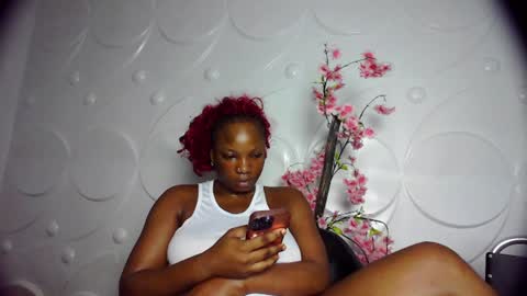 Snapshot of ebonykissxx chatting on 07.10.26 ebonykissxx online show from 07.10.26