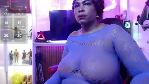 Snapshot of ebonynaughty chatting on 07.17.26 Carmen online show from 07.17.26