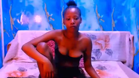 ebonypretty4u online show from 10.13.25