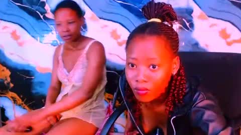 Snapshot of ebonypretty69 chatting on 11.27.25 ebonypretty69 online show from 11.27.25