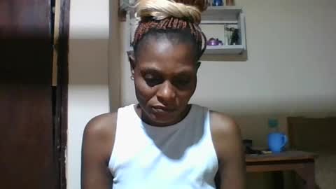 Snapshot of ebonyqueen4 chatting on 06.13.26 JACKLINE online show from 06.13.26