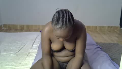 Snapshot of ebonyrapunzelle chatting on 06.22.26 ebonyrapunzelle online show from 06.22.26