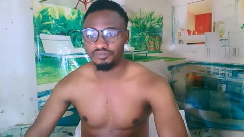 Snapshot of ebonytiger69 chatting on 10.18.25 ebonytiger69 online show from 10.18.25