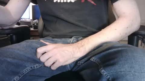 Snapshot of edged_biker chatting on 01.09.25 edged biker online show from 01.09.25