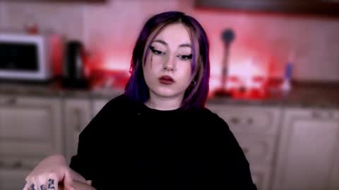 fickle demon made of clumps of matter online show from 03.07.25