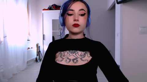 fickle demon made of clumps of matter online show from 10.03.25