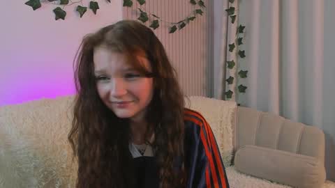 Lisa  online show from 01.20.25