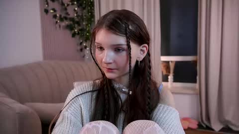 Lisa  online show from 03.17.26