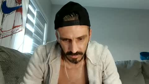 Snapshot of edmonton1985780 chatting on 09.18.25 edmonton1985780 online show from 09.18.25