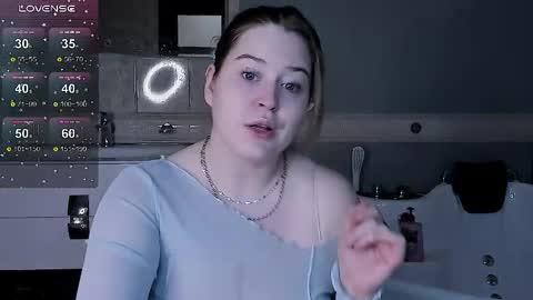 ednaadamse online show from 04.06.26