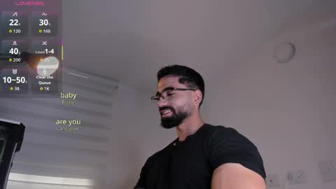 Snapshot of edrick_walton chatting on 04.19.26 edrick online show from 04.19.26