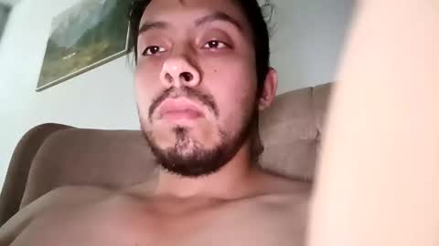 Snapshot of eduar99latino chatting on 03.11.26 Eduar99 online show from 03.11.26