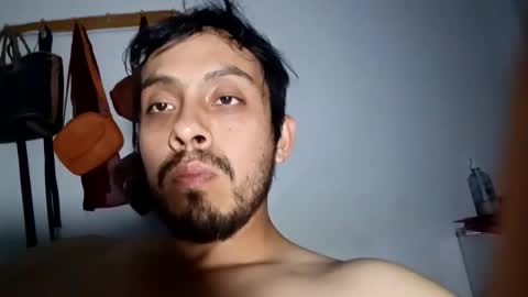 Snapshot of eduar99latino chatting on 03.19.26 Eduar99 online show from 03.19.26