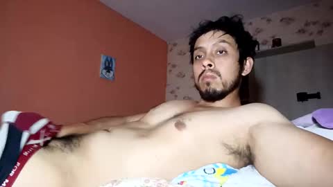 Snapshot of eduar99latino chatting on 05.05.26 Eduar99 online show from 05.05.26