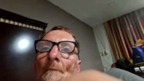 Snapshot of edward44444922454 chatting on 08.09.26 edward44444922454 online show from 08.09.26