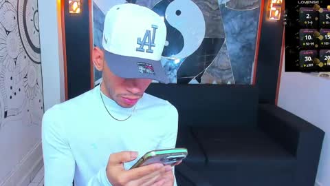 Edward Colleman online show from 03.11.25