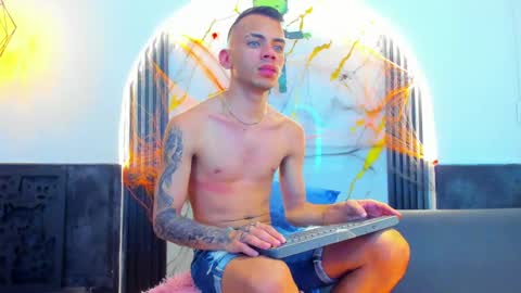 Edward Colleman online show from 10.19.25