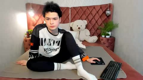 edwardbev online show from 03.18.26