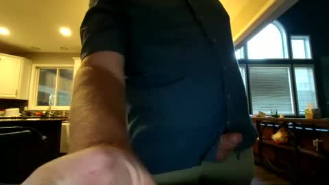 Snapshot of edyja chatting on 10.27.25 Eddya online show from 10.27.25