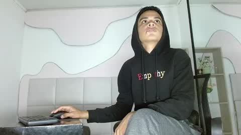 EdyLucianni online show from 07.13.26