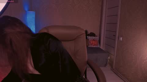 eesmaaarr online show from 11.07.25