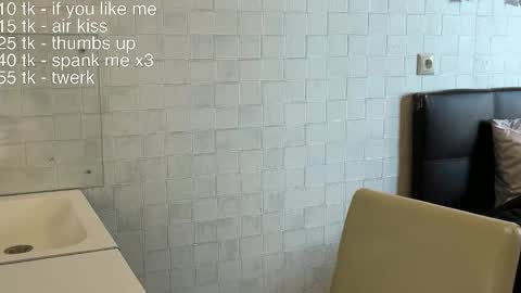 Snapshot of ef_fy chatting on 02.17.26 ef_fy online show from 02.17.26