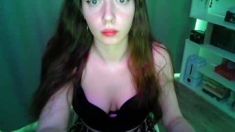 effie_balconii online show from 04.10.26