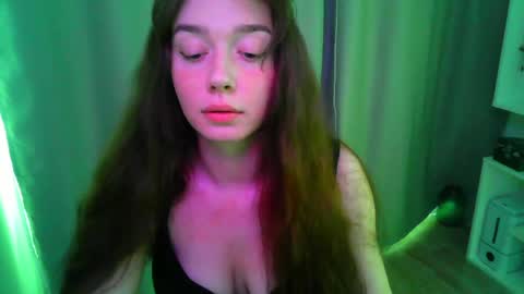 effie_balconii online show from 04.16.26