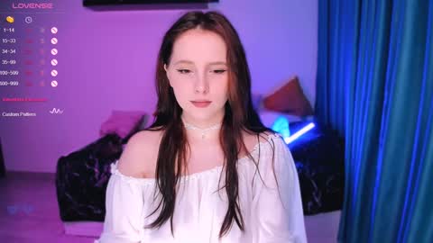 Effie online show from 12.22.24