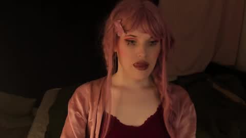 Effie Mur online show from 01.22.25