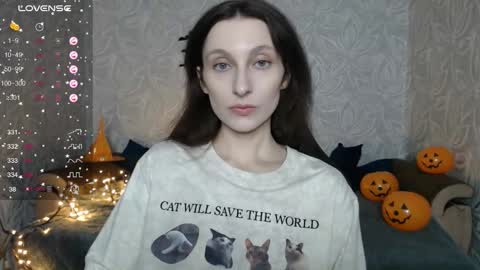 Anna online show from 10.28.25