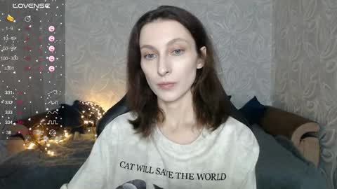 Anna online show from 10.31.25