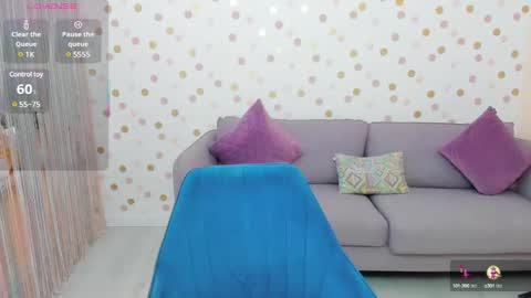 Effy online show from 02.13.25