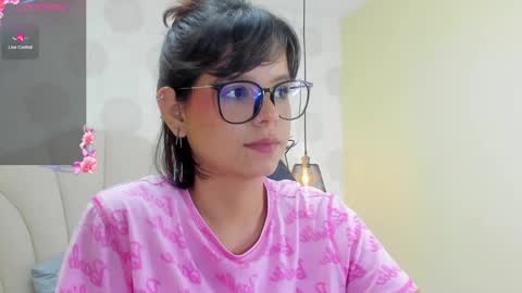 Snapshot of effystonnem chatting on 12.05.24  E F F Y  online show from 12.05.24