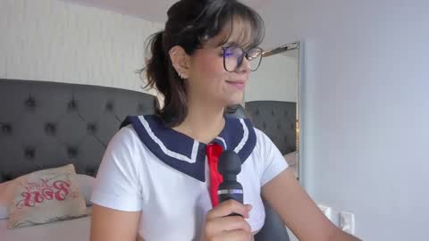 Snapshot of effystonnem chatting on 02.27.25  E F F Y  online show from 02.27.25