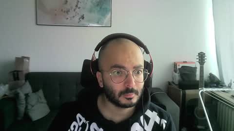 Snapshot of egyptianthickdick_95 chatting on 12.29.24 egyptianthickdick_95 online show from 12.29.24