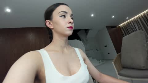 Snapshot of ehotlovea chatting on 02.14.26 Erik and Alice online show from 02.14.26